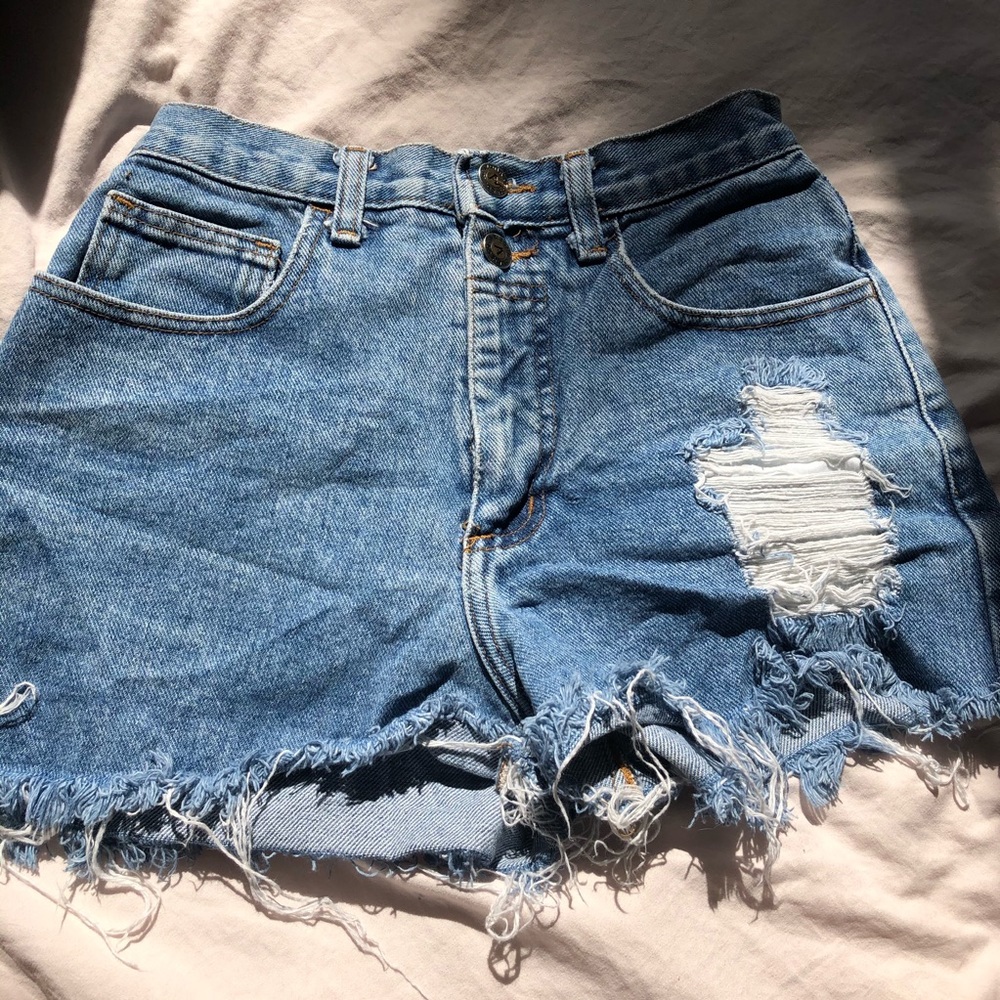 Women’s Vintage High Rise Shorts